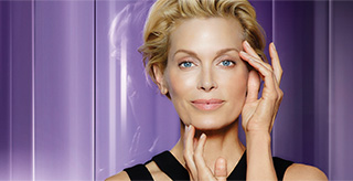 See the dramatic before and after images showing how the TimeWise Repair regimen helps improve the look of skin.
