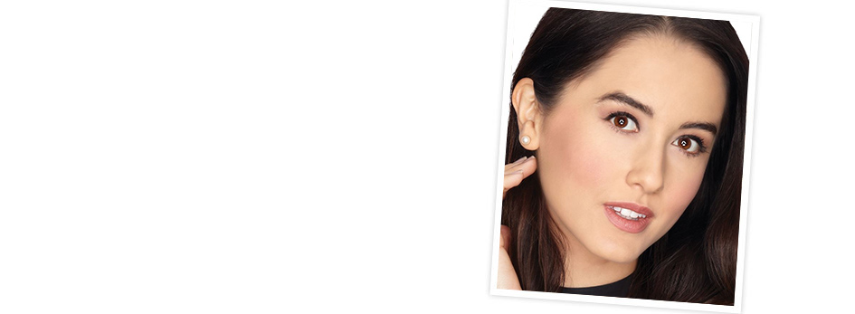 Get the step-by-step application tips for the Shock and Awe Look created by Mary Kay Guest Makeup Artist Sam Addington. In the right corner, a woman is shown wearing a mixture of bright blue and light green eye shadow, along with pink blush and pink lipstick